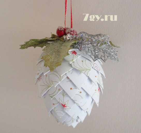 Елочная игрушка шишка своими руками