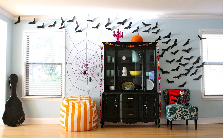 wall-halloween-spider-web-decoration
