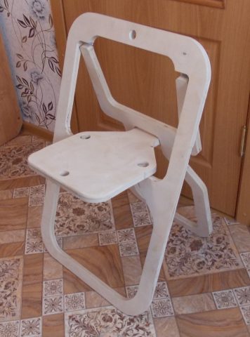 Детский стульчик