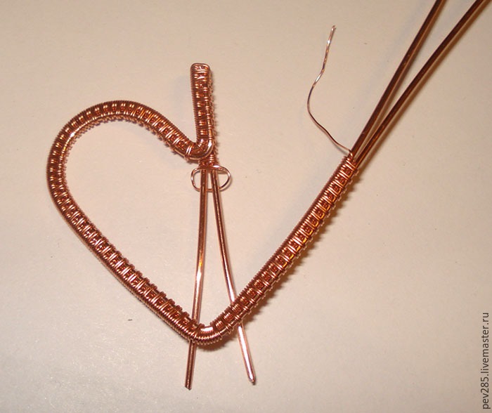 Делаем подвеску-сердечко из проволоки в технике Wire Wrap, фото № 18