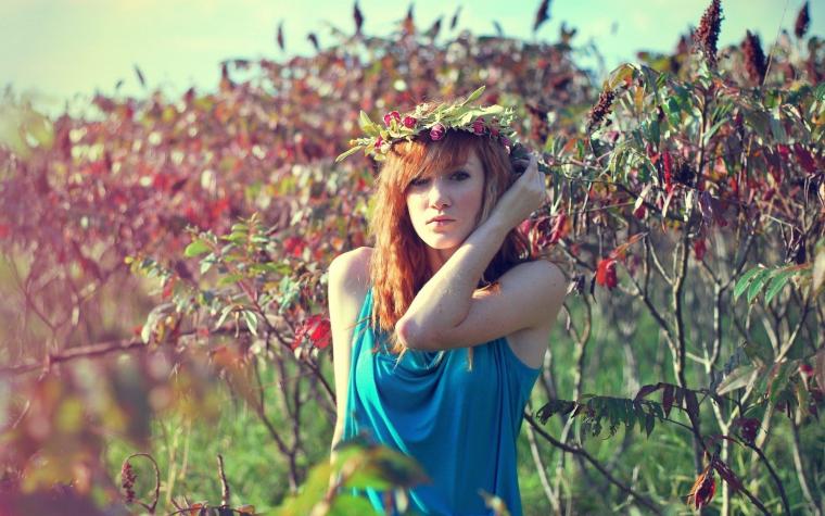 Венки из живых цветов и ягод. Красивые традиции древней Руси, фото № 10