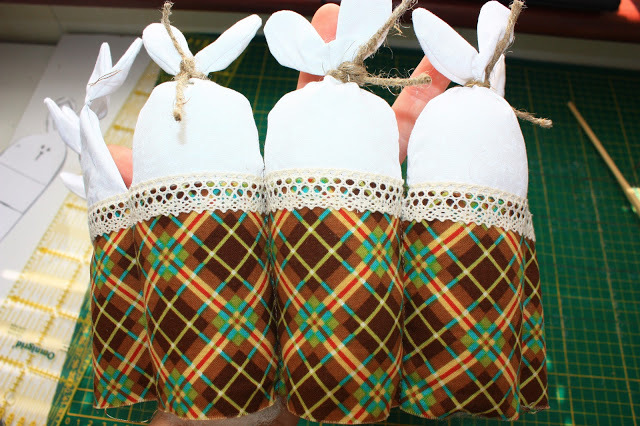 Пасхальная корзинка с зайцами, фото № 18