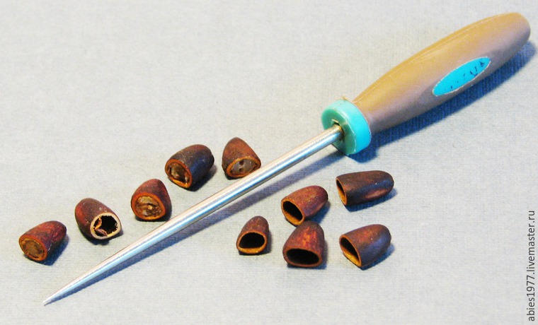 Этнобусины из кедровых орешков, фото № 3 Этнобусины из кедровых орешков, фото № 3