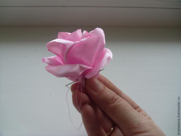 Создаем реалистичную розу из лент, фото № 11