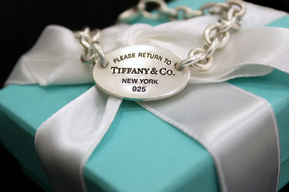 Цвет мечты всех модных девушек Tiffany Blue: свежие идеи использования оттенка, фото № 1