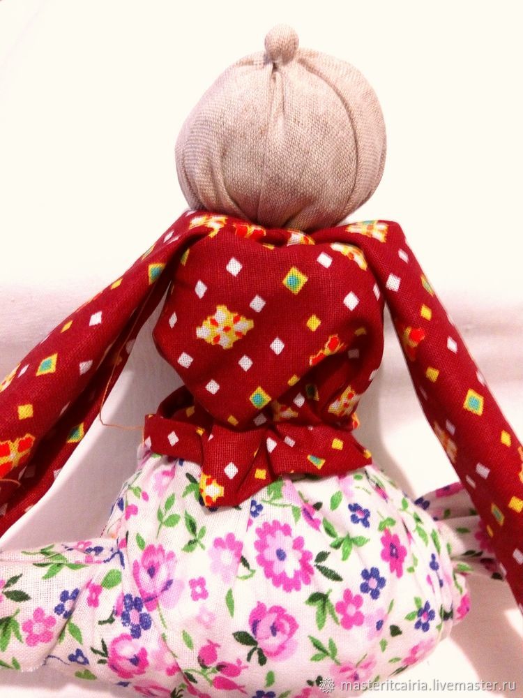 Создаем подарочную народную куклу «Бабка Характерная», фото № 13