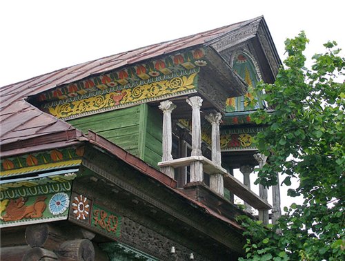 Крестьянская изба и домовая резьба. Наличники Крестьянская изба и домовая резьба. Наличники