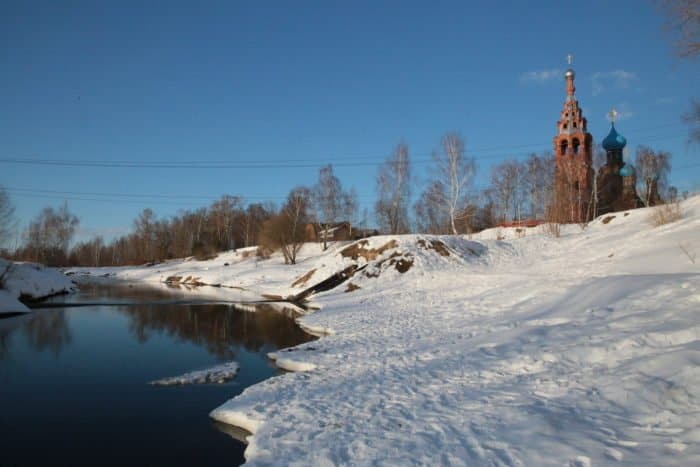 Весна и храмы: 30 фото заповедных мест России