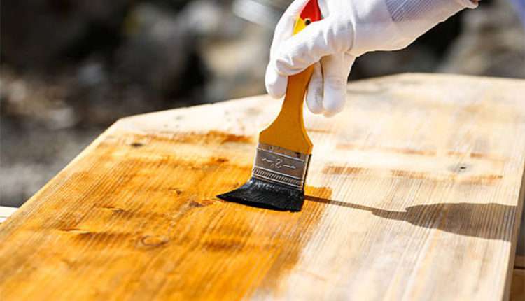 Обработка древесины антисептиком