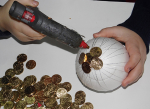 Как создать топиарий из монет