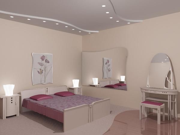 Наличие большого количества точечных светильников на потолке сделает интерьер спальни более уютным и функциональным