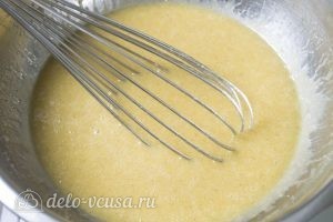 Медовые пряники: Все хорошо перемешать с яйцами
