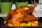 Индейка, фаршированная картофелем и грибами
