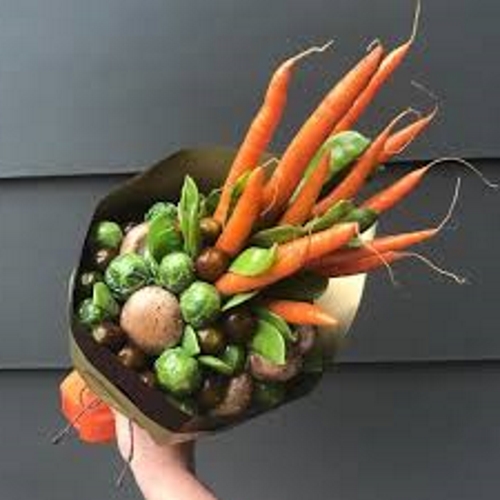 осенний букет из морковки