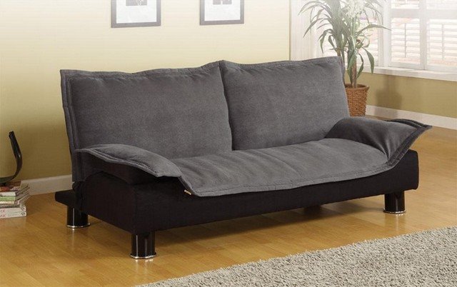 Раскладной диван-кровать в интерьере компактных размеров