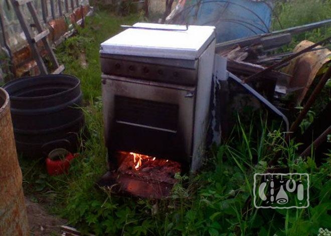 Использование газовой духовки в качестве коптильни горячего копчения Использование коптильни горячего копчения из газовой духовки