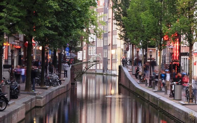 3d-печать мостов в Амстердаме будут осуществлять роботы по технологии 3D-печати!
