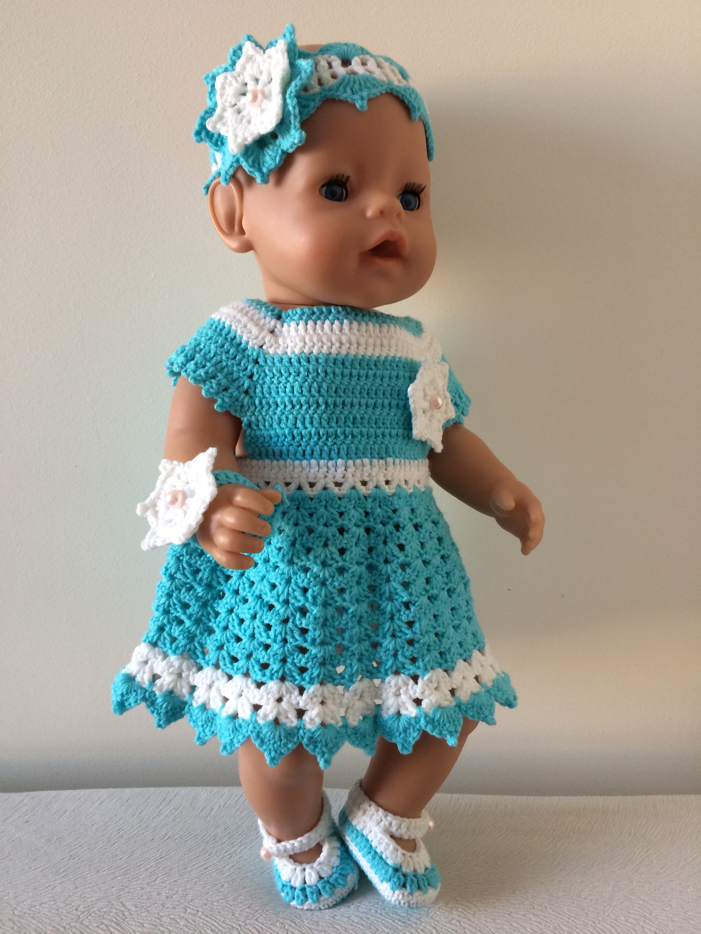 Вязаные платья для куклы