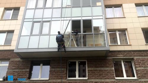 Как утеплить балкон с фасадным остеклением