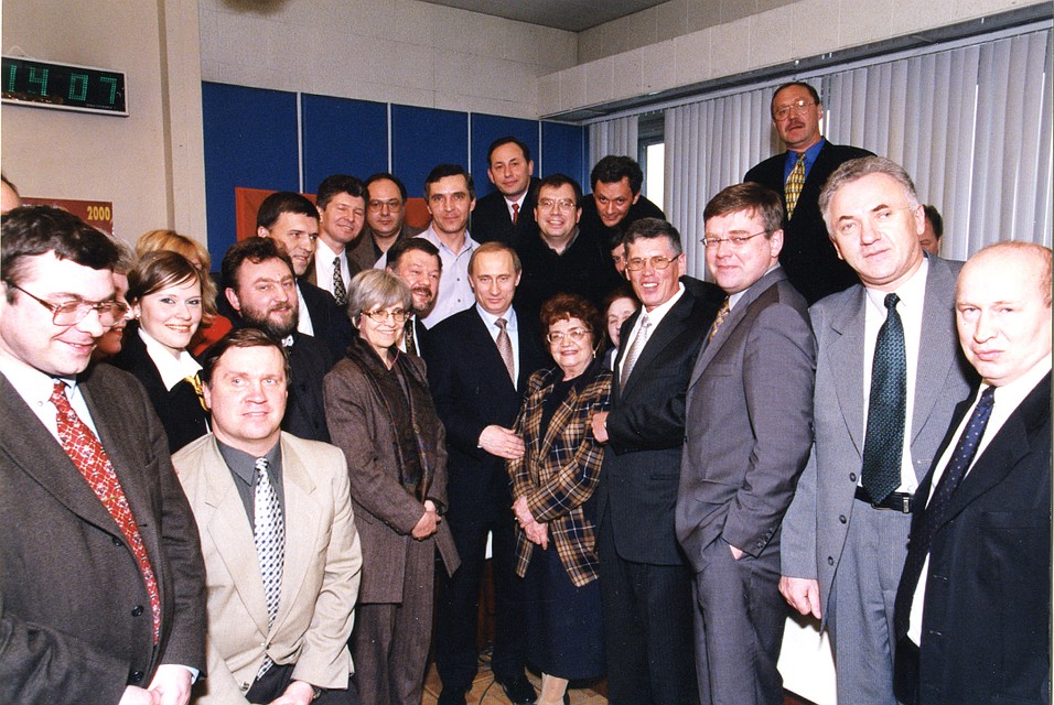 Февраль 2000 года. Владимир Путин в редакции "КП". Фото: Личный архив А. Гамова 