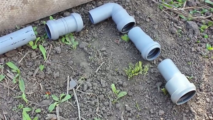 Грядка для клубники из ПВХ трубы с системой прикорневого полива