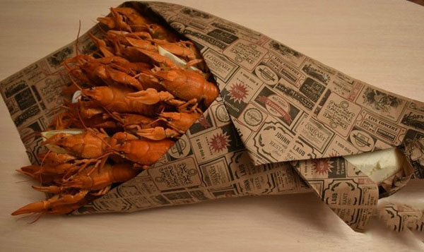 Букет для мужчин из пива и закусок (рыбы и колбасы) пошагово новые идеи