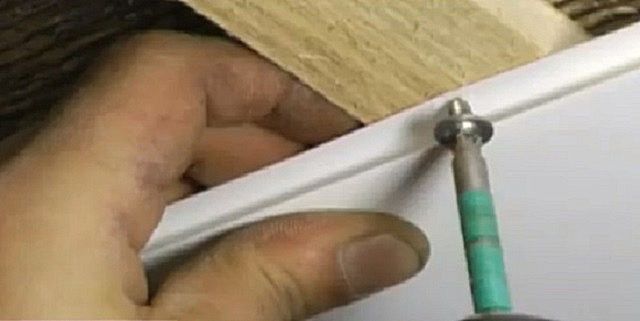 Крепление пластиковой вагонки саморезом через шип
